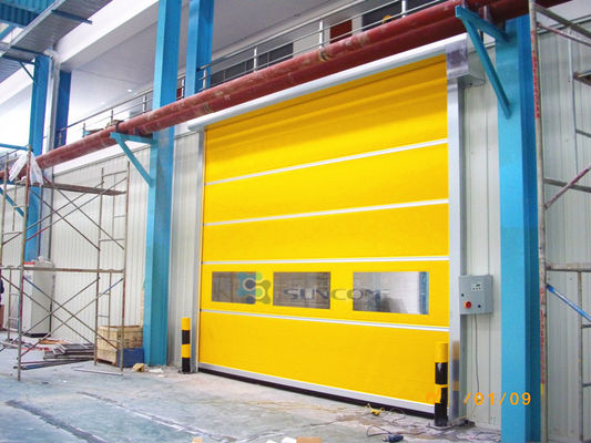 Łatwa instalacja Przemysłowe szybkie drzwi Dostosowywalny kolor Materiał ze stopu aluminium