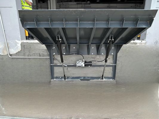 Szary elektryczny krawędź hydraulicznego dok eod leveler z cienkiej stali